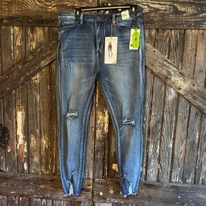 Stylish Blue Distressed High Rise Skinny Ankle Jeans